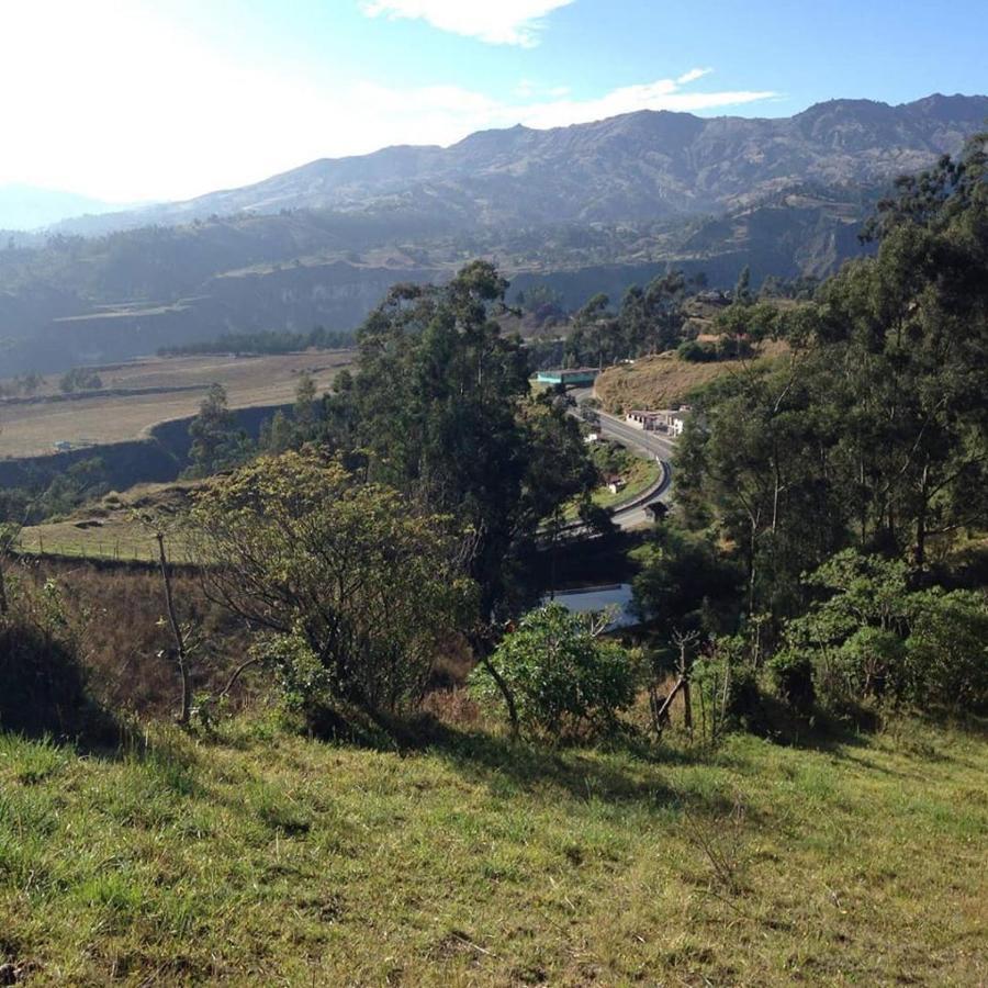 Hostal Dona Clarita & Vegetarian Food Chugchilán Exteriör bild