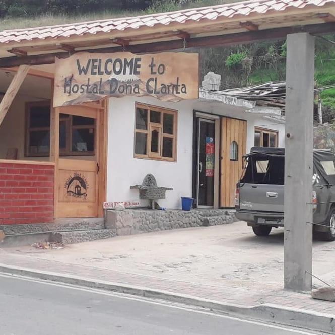 Hostal Dona Clarita & Vegetarian Food Chugchilán Exteriör bild